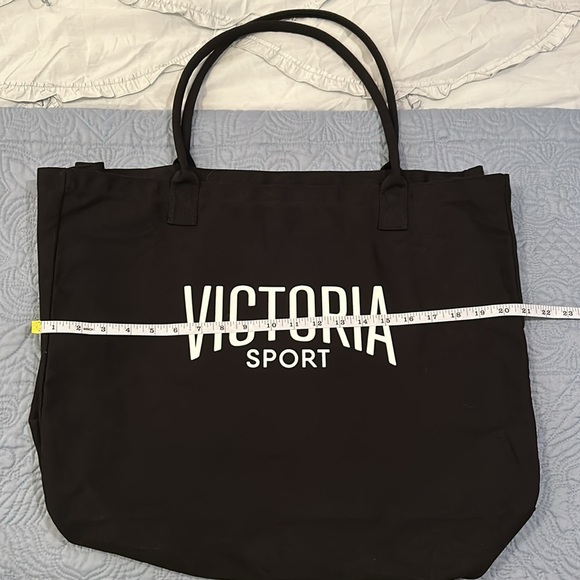 NWOT VICTORIA SPORT Bag - Picture 6 of 12